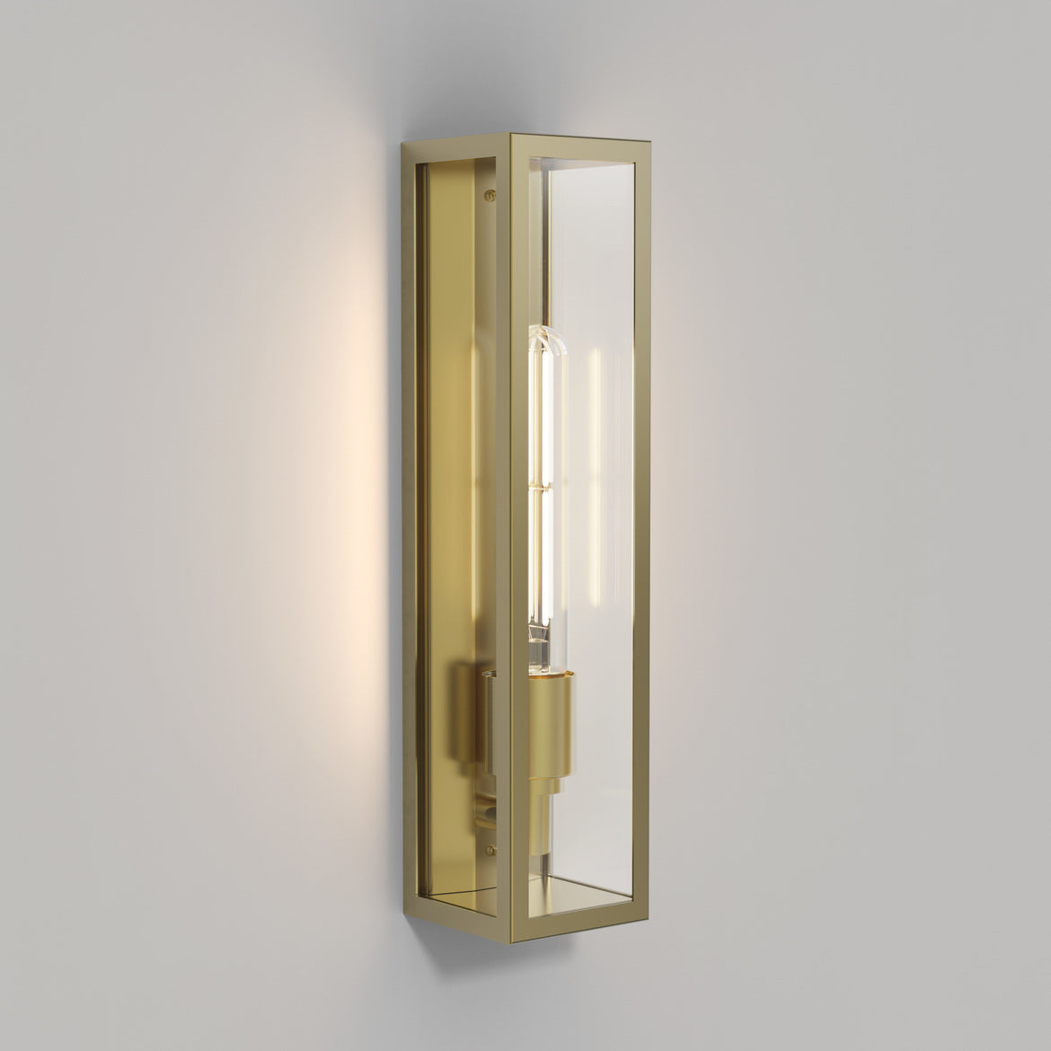 Harvard 350 Wall Light, E27, IP44