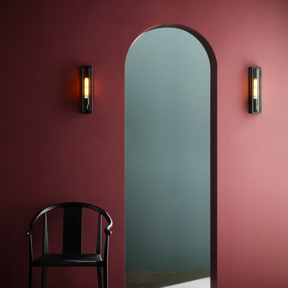 Harvard 350 Wall Light, E27, IP44