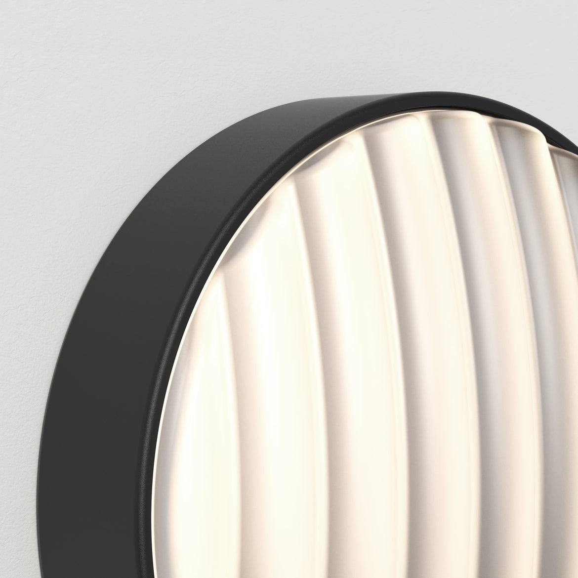 Montreal Round Wall Light, Black, IP44