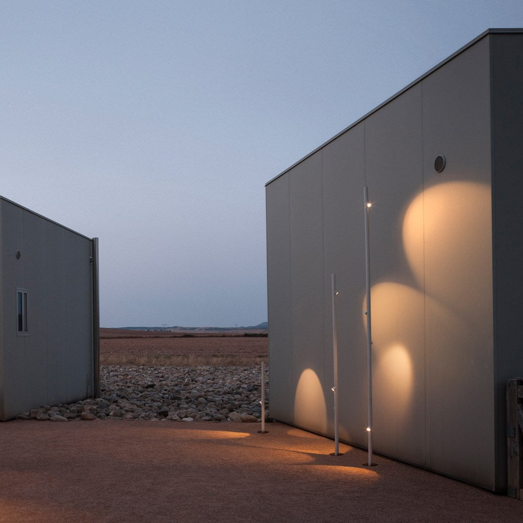 Bamboo Floor, 4 Beam, Oxide, LED, 8.4W, On/Off, IP66