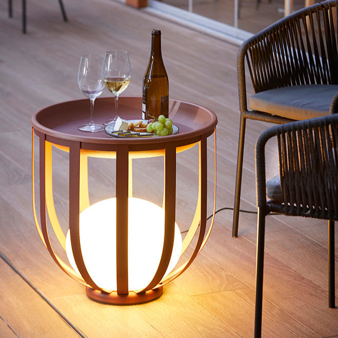 Bols outdoor floor lamp in short red with drinks tray accessory