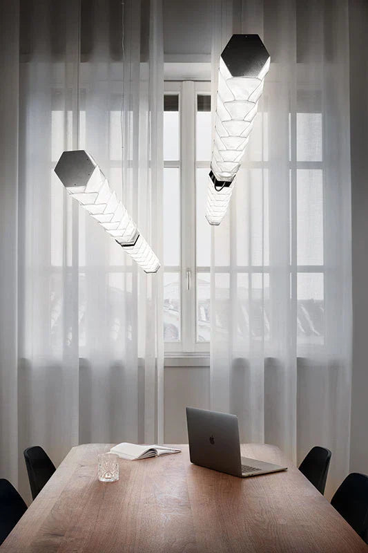 Hugo Pendant, Linear, LED, Triac Dim