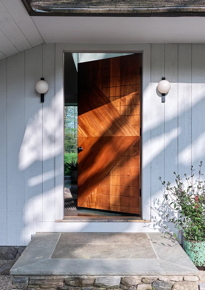 Circ Wall Light, White Poly with Black Strap, LED, Triac Dim, IP55 OUTDOOR