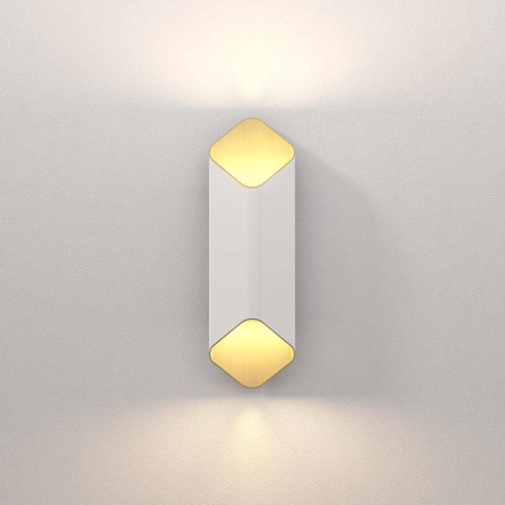 Ako Wall Light, White and Gold, LED, Phase Dim, IP20