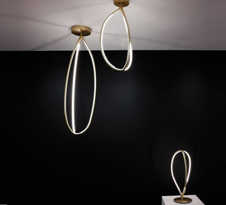 Arrival Table Lamp, Brass, LED, Touch Dim, IP20