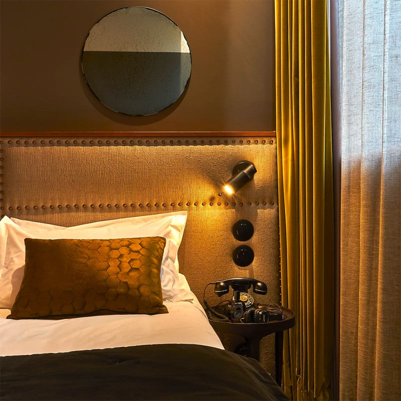 Biny Adjustable Reading Wall with Stick, Black, LED, Thumbswitch, IP20