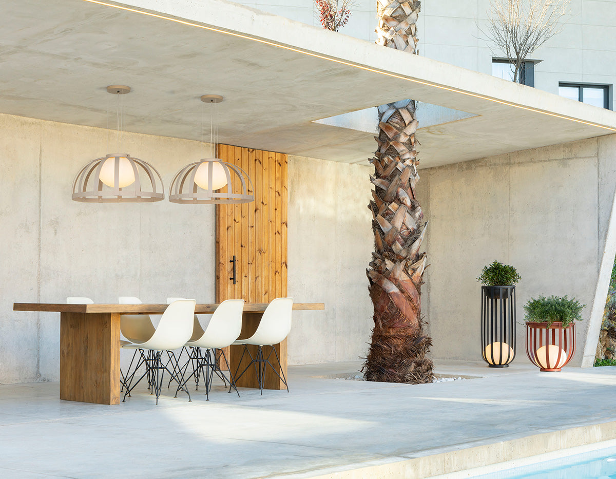 Bols pendant light in beige with Bols floor lamps in black and red by outdoor dining