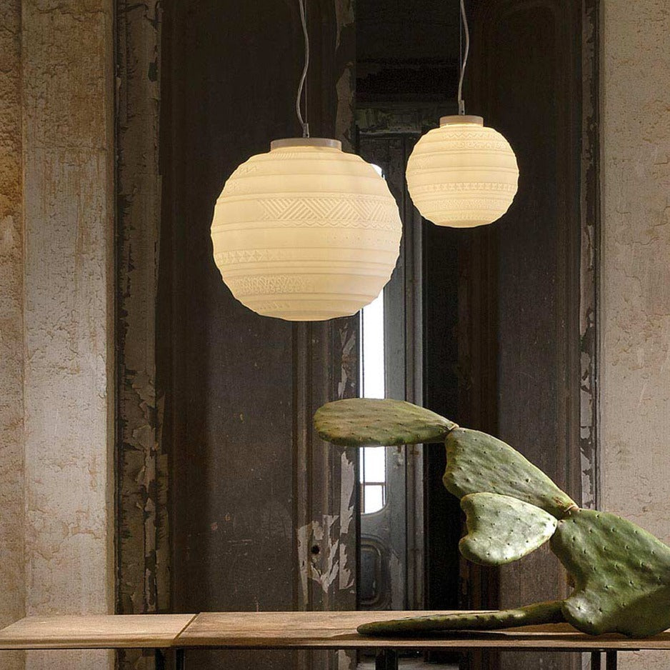 Braille Pendant, 25 cm, White Textured Glass with Black Base, E14, Triac Dim, IP20