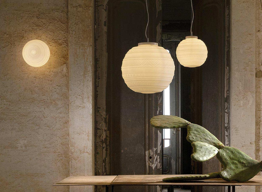 Braille Pendant, 25 cm, White Textured Glass with Black Base, E14, Triac Dim, IP20