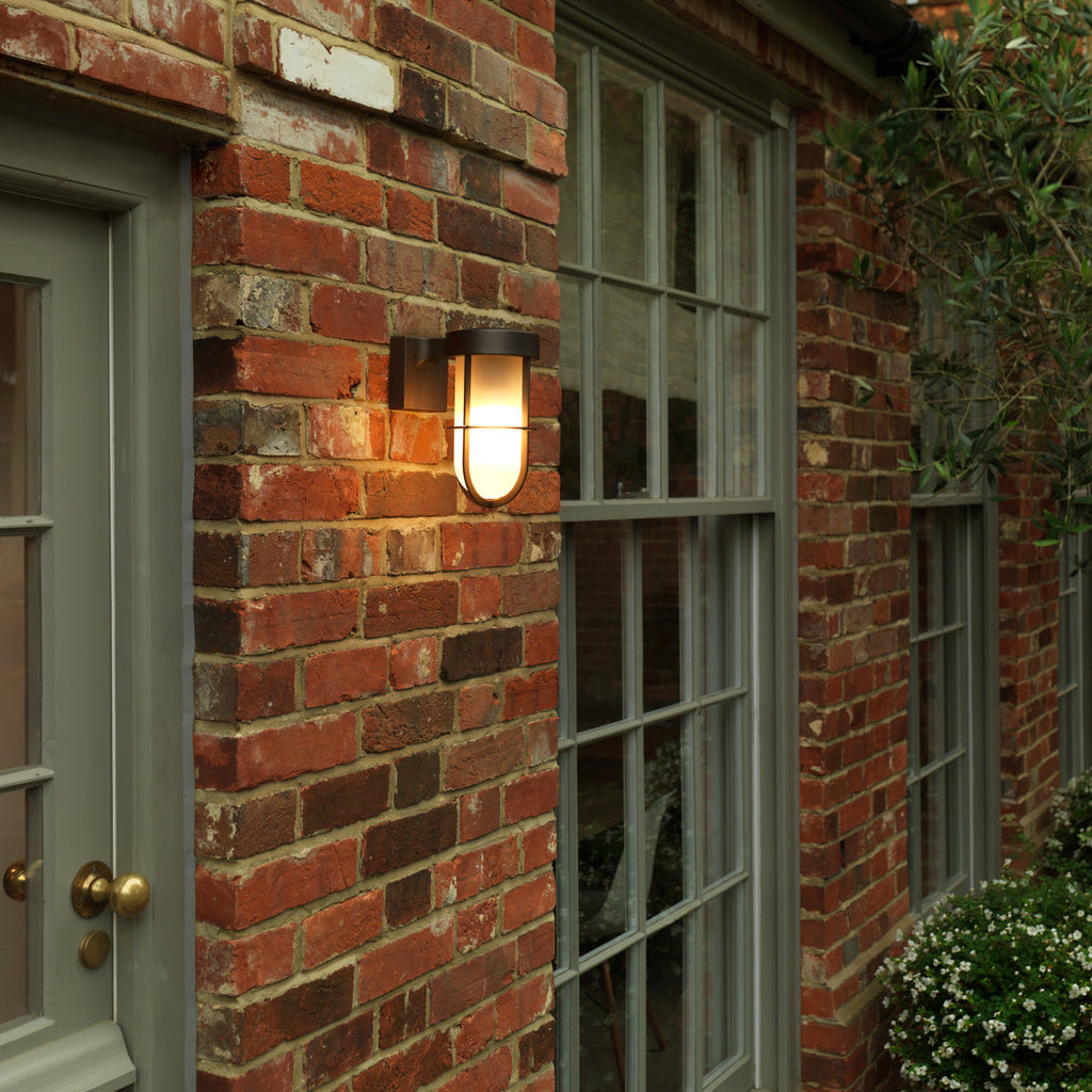 Cabin Wall Light, Frosted Glass, E27, IP44