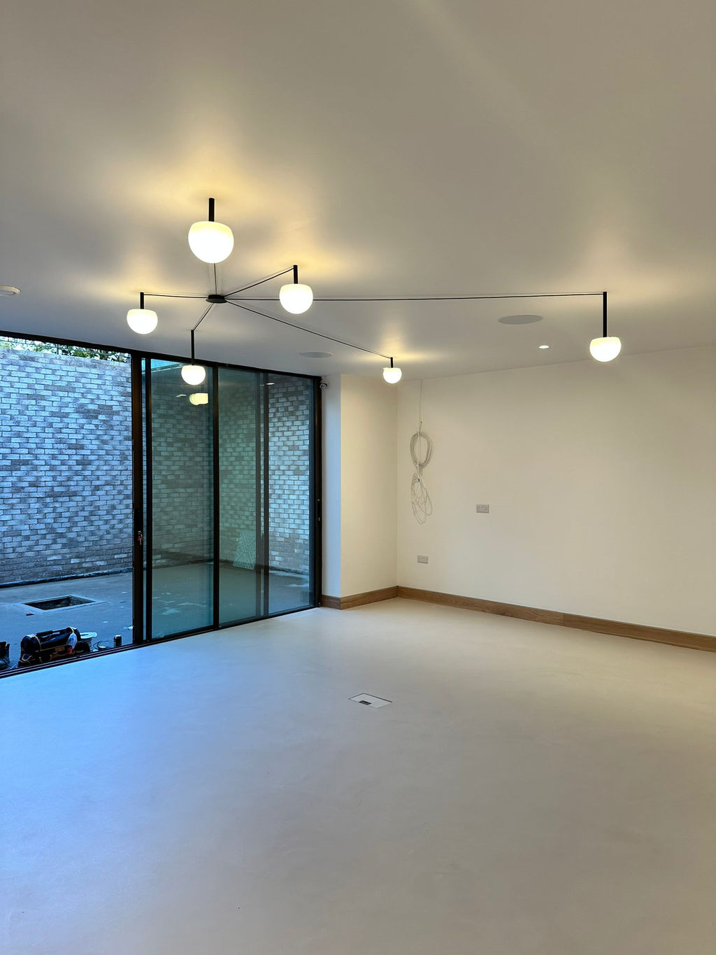 Circ Radial Ceiling, 4 Light, Recessed Mount, LED, IP20