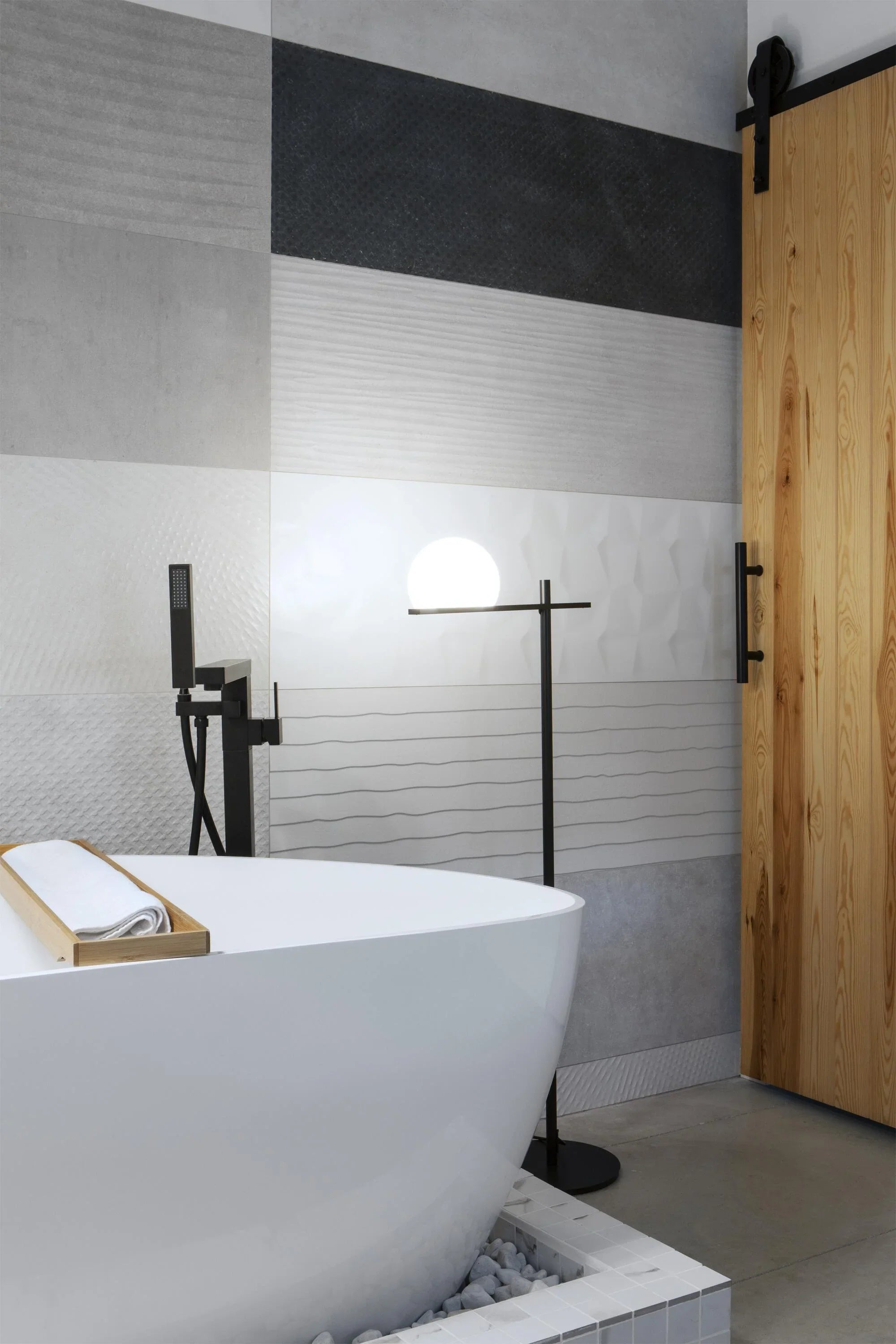 Circ Table Lamp, Poly Shade with Rust Body, LED, IP55