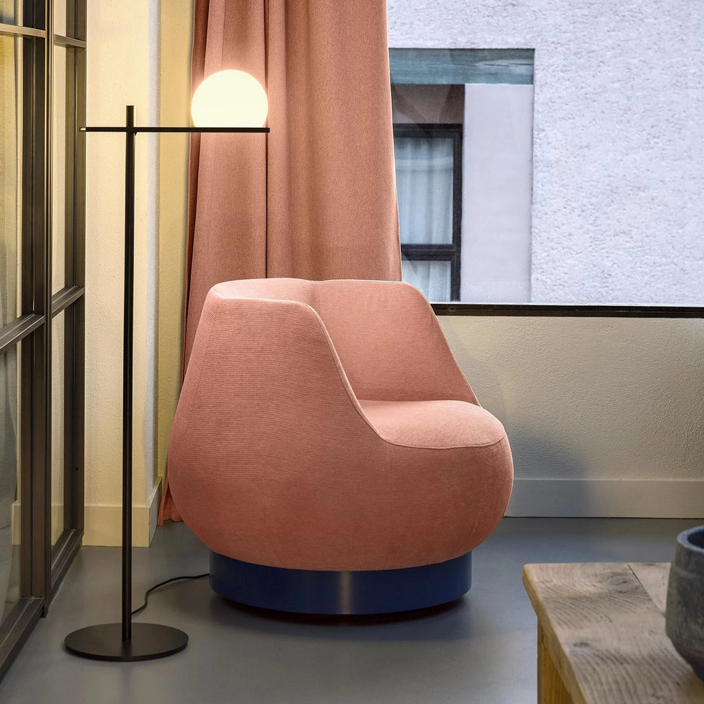 Circ Floor Lamp, Glass Shade with Satin Gold, LED, IP20