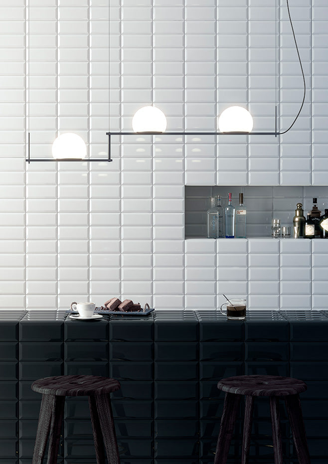 Circ Linear Pendant, 1 Light, White Glass with Gold Hardware, Recessed Mount, LED, Triac Dim, IP20