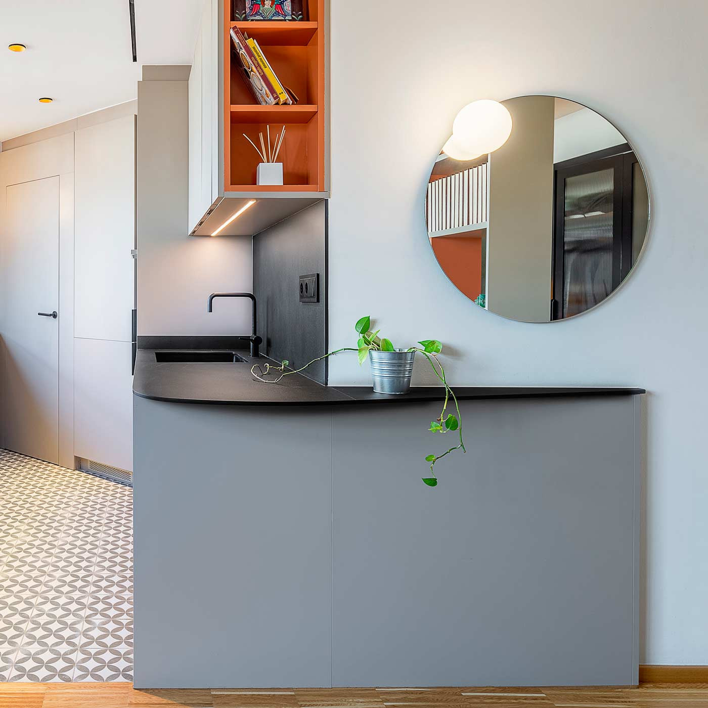 Circ Mirror Light, 50 cm ø, LED, Triac Dim, IP44