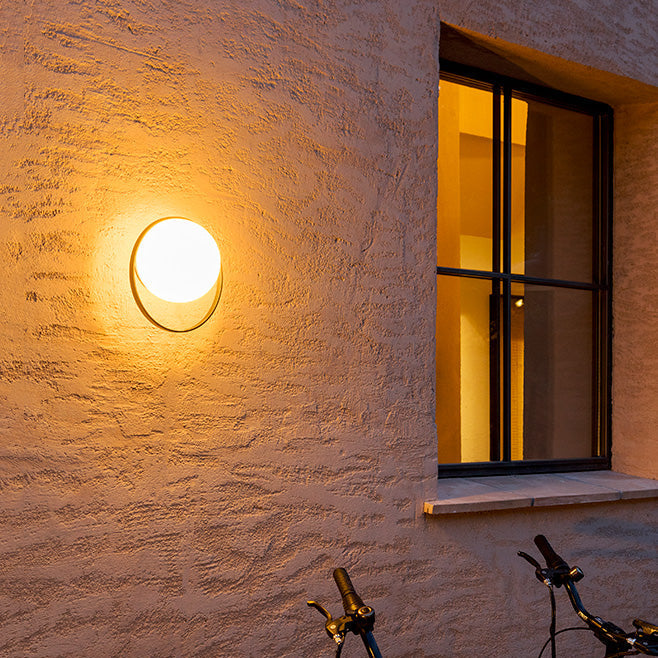 Circ Wall Light, White Poly with Black Ring, LED, Triac Dim, IP55