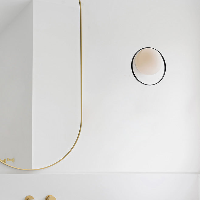 Circ Wall Light, White Poly with Rust Ring, LED, Triac Dim, IP55