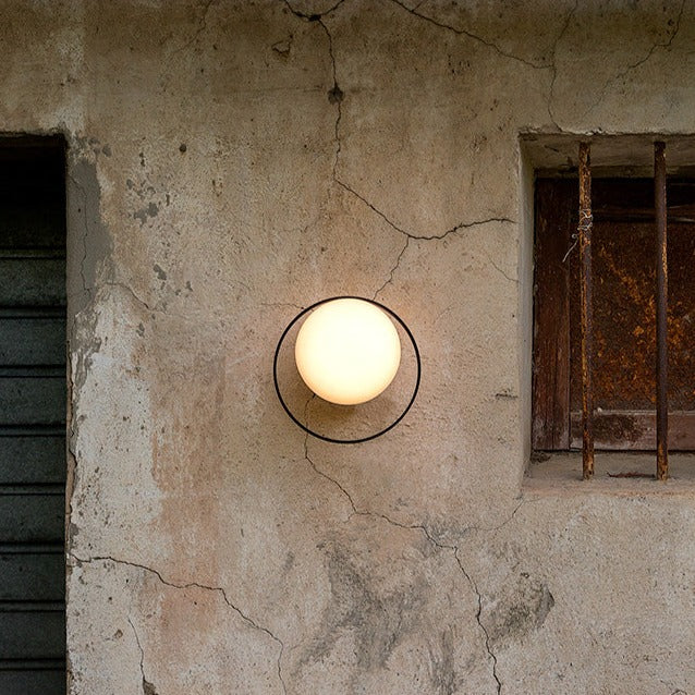 Circ Wall Light, White Poly with Rust Ring, LED, Triac Dim, IP55