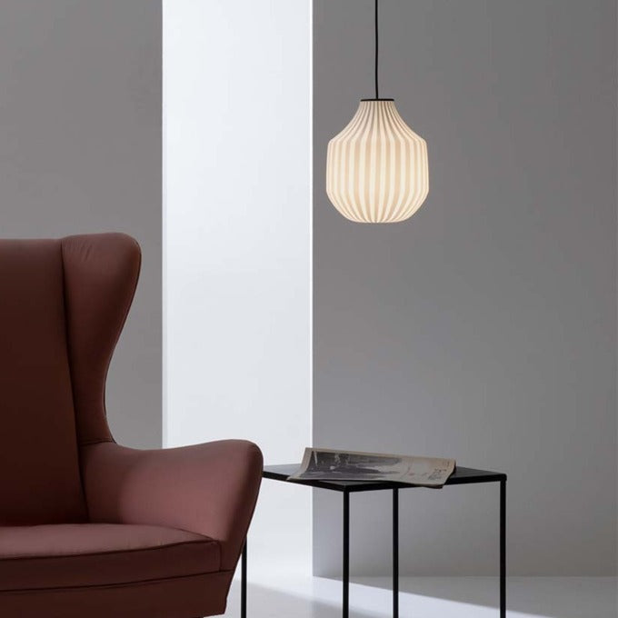 Circus pendant light, white filigree handblown glass, oblong, E27, Triac Dim, IP20