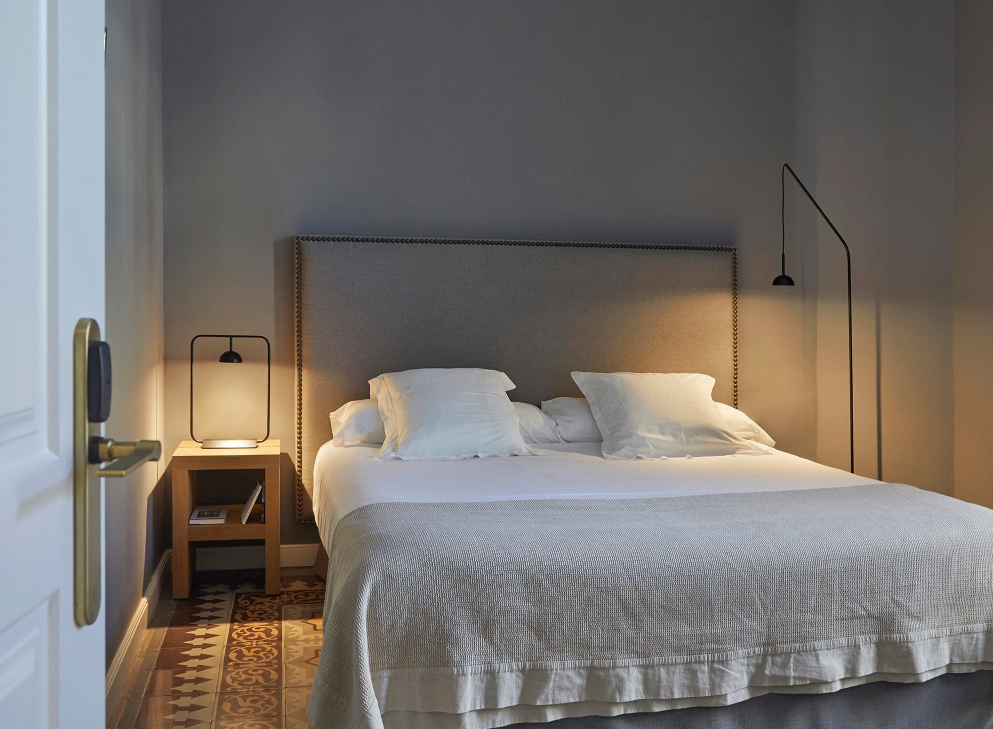 Cupolina Reading Floor Lamp, White, LED, On/Off, IP20