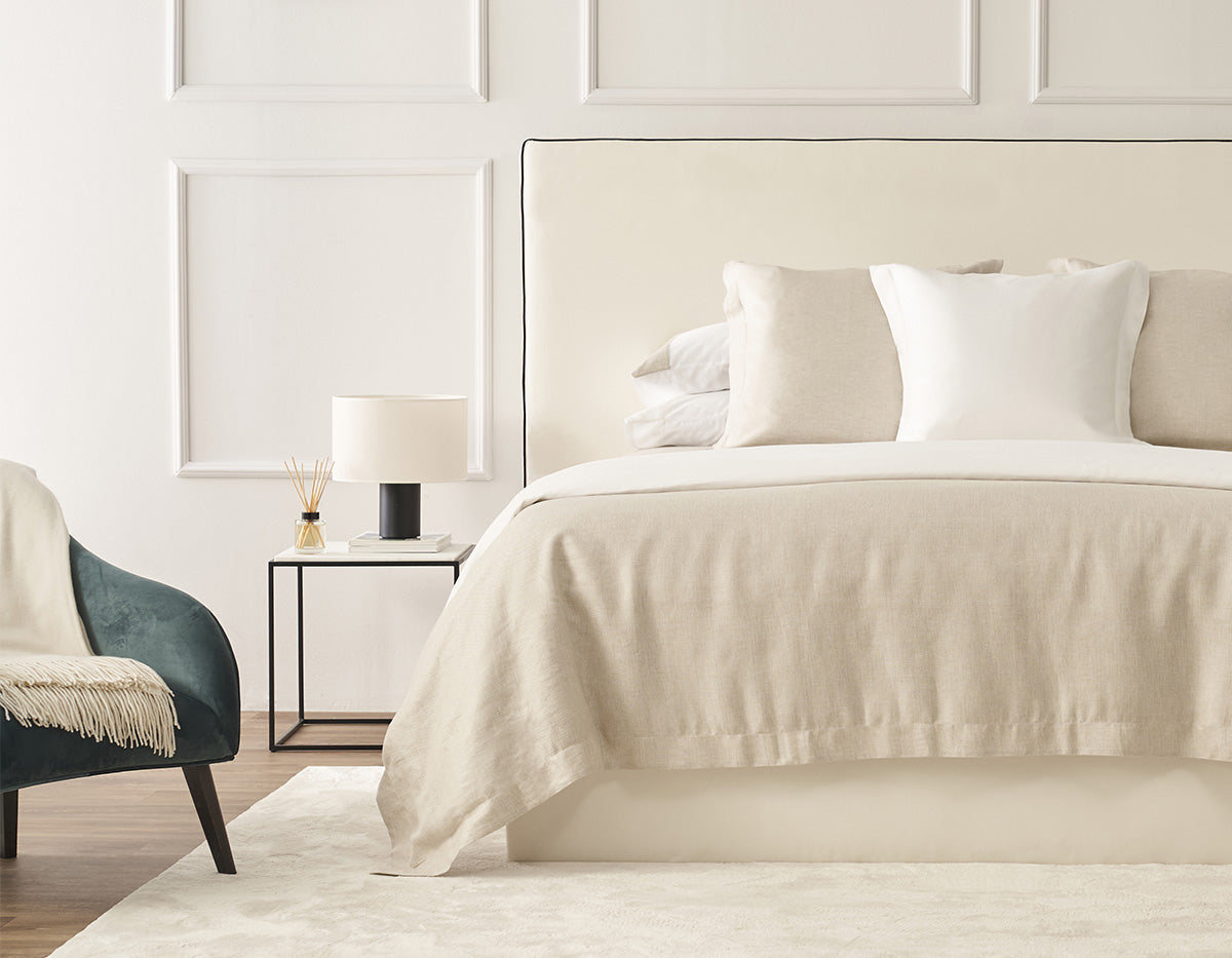 Cyls Table Lamp with Shade and Beige, E27, IP20