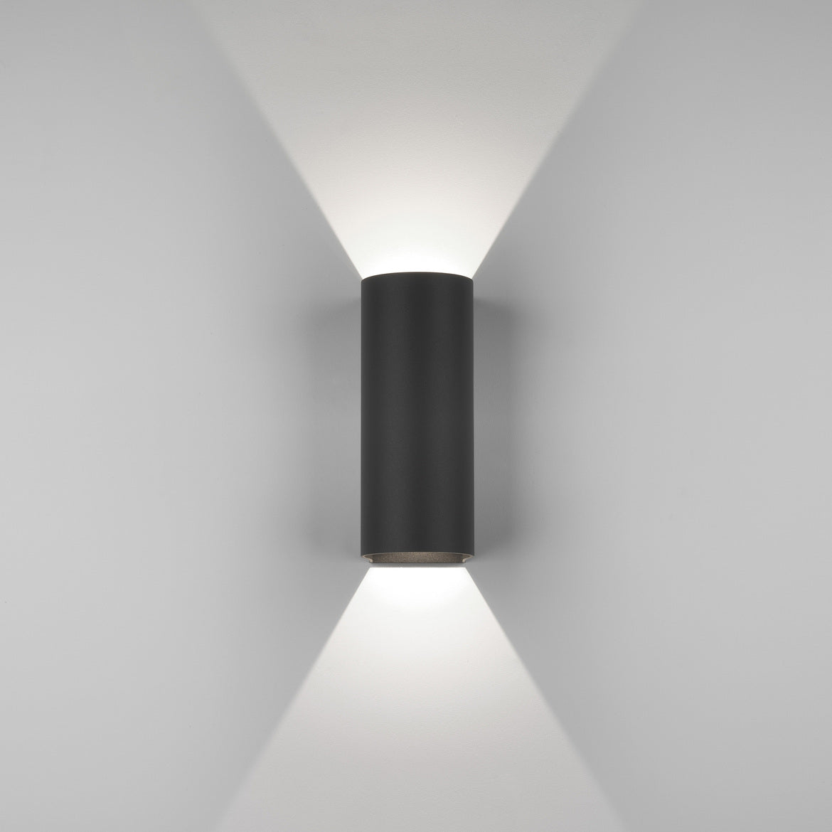Dunbar Wall Light, Textured Black, LED, On/Off, IP65