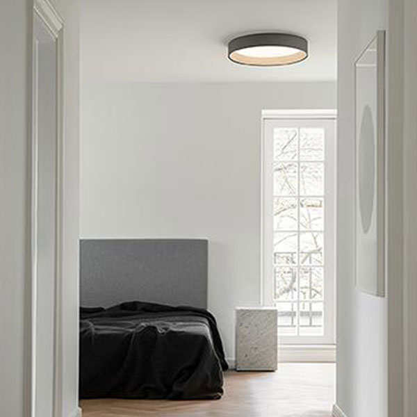 Duo Ceiling, Round Flat Large, 78.5 cm ø, Graphite with Wood Interior, 50W, LED, Dim