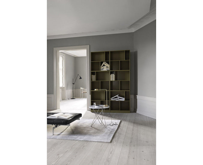 Gras-N215-Floor-Black-with-Minimal-Interior