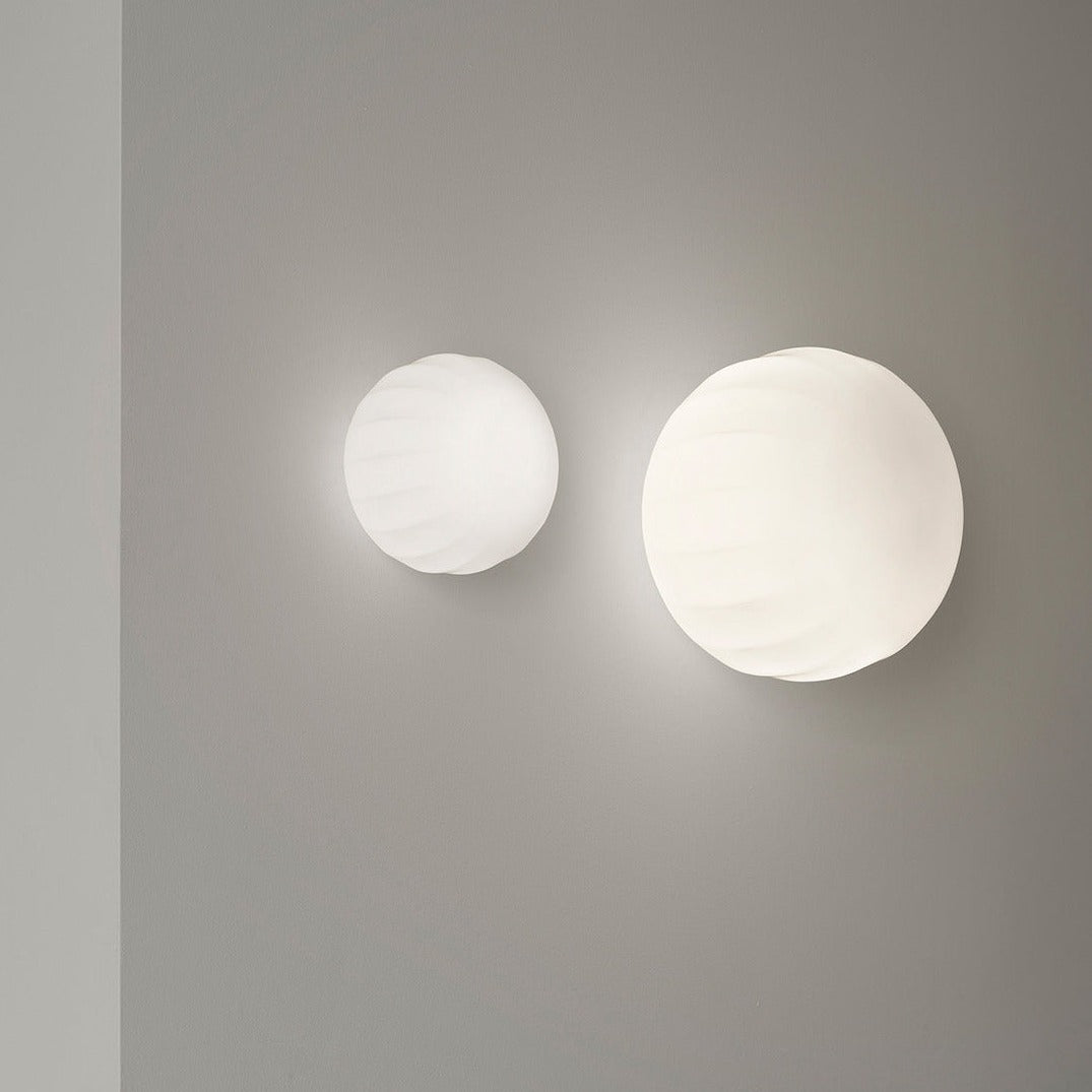 Lita Wall, 30 cm, White Glass with White Base, G9, IP20