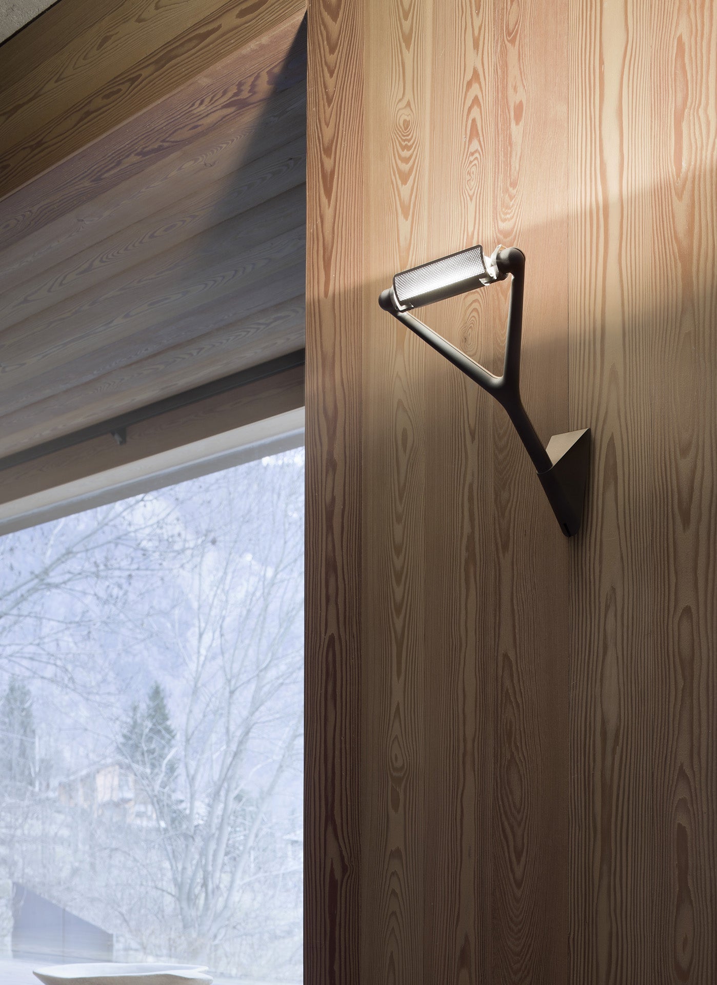 Lola Wall, Adjustable, Aluminium, R7s, Triac Dim, IP20