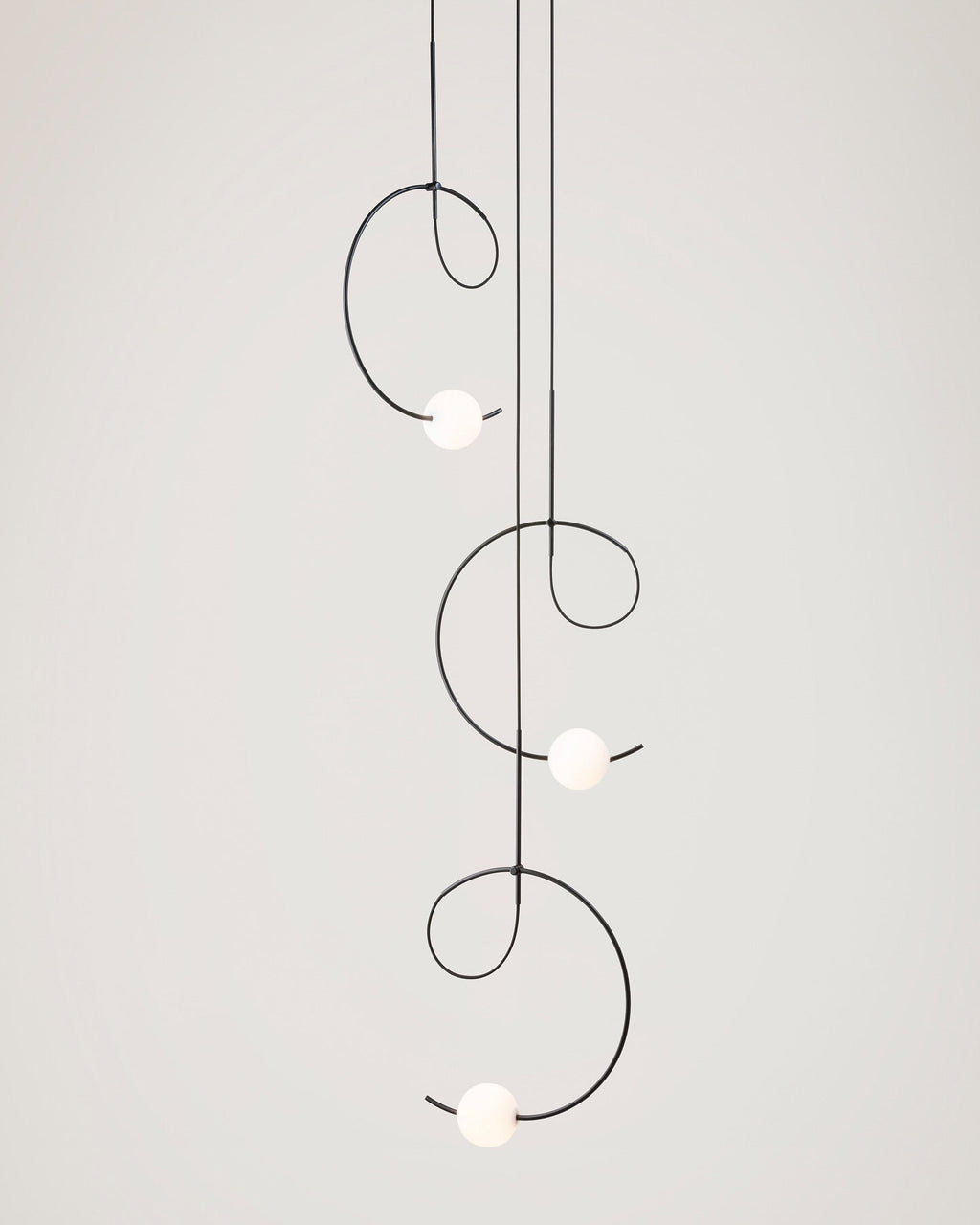 Loop Pendant, Triple Cluster, White Glass with Black, LED, Triac Dim, IP20