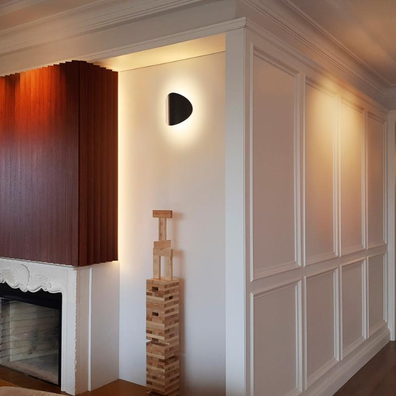 Lune Wall Light, Wood Vinyl, LED, Triac Dim, IP65 Indoor