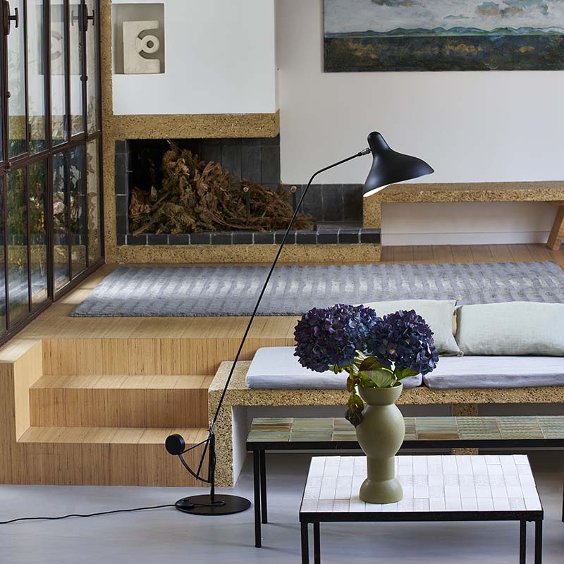 Mantis BS1 B Adjustable Floor Lamp with Round Base, Black, E14, On/Off, IP20