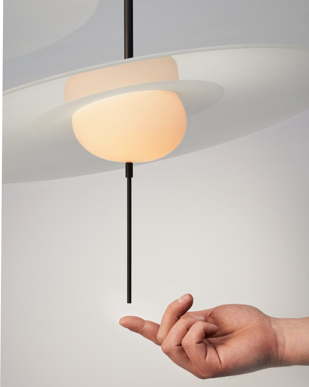 Mono Pendant, 40 cm, Frosted Glass with Black, LED, Touch Dim, IP20