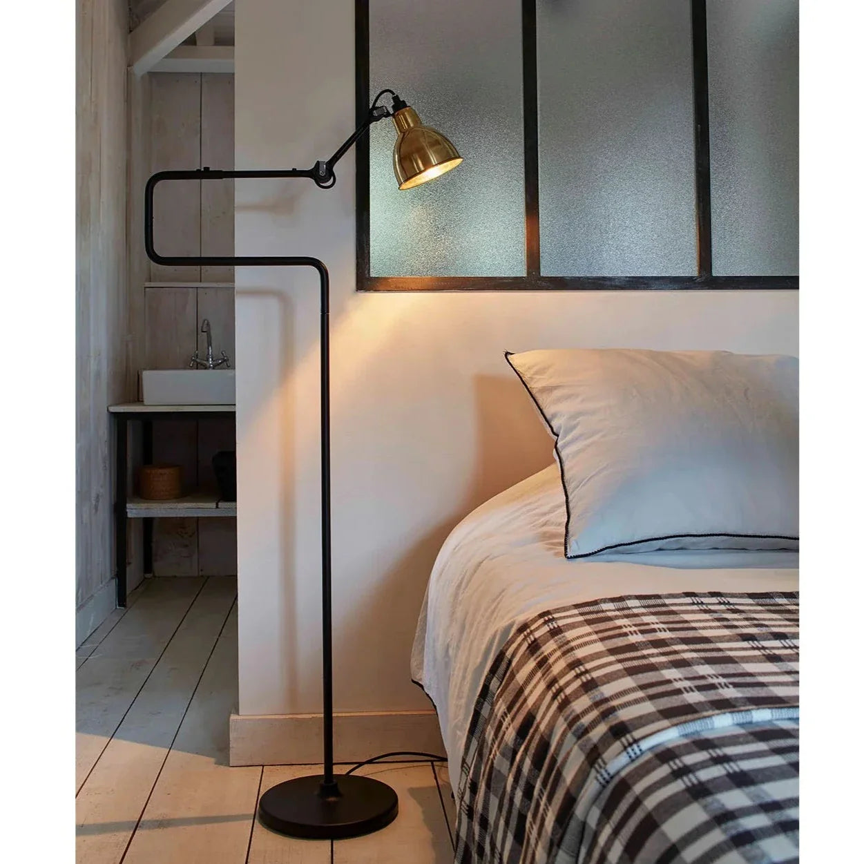 Gras N411 Adjustable Reading Floor Lamp C Arm Round Black Shade, E14, IP20