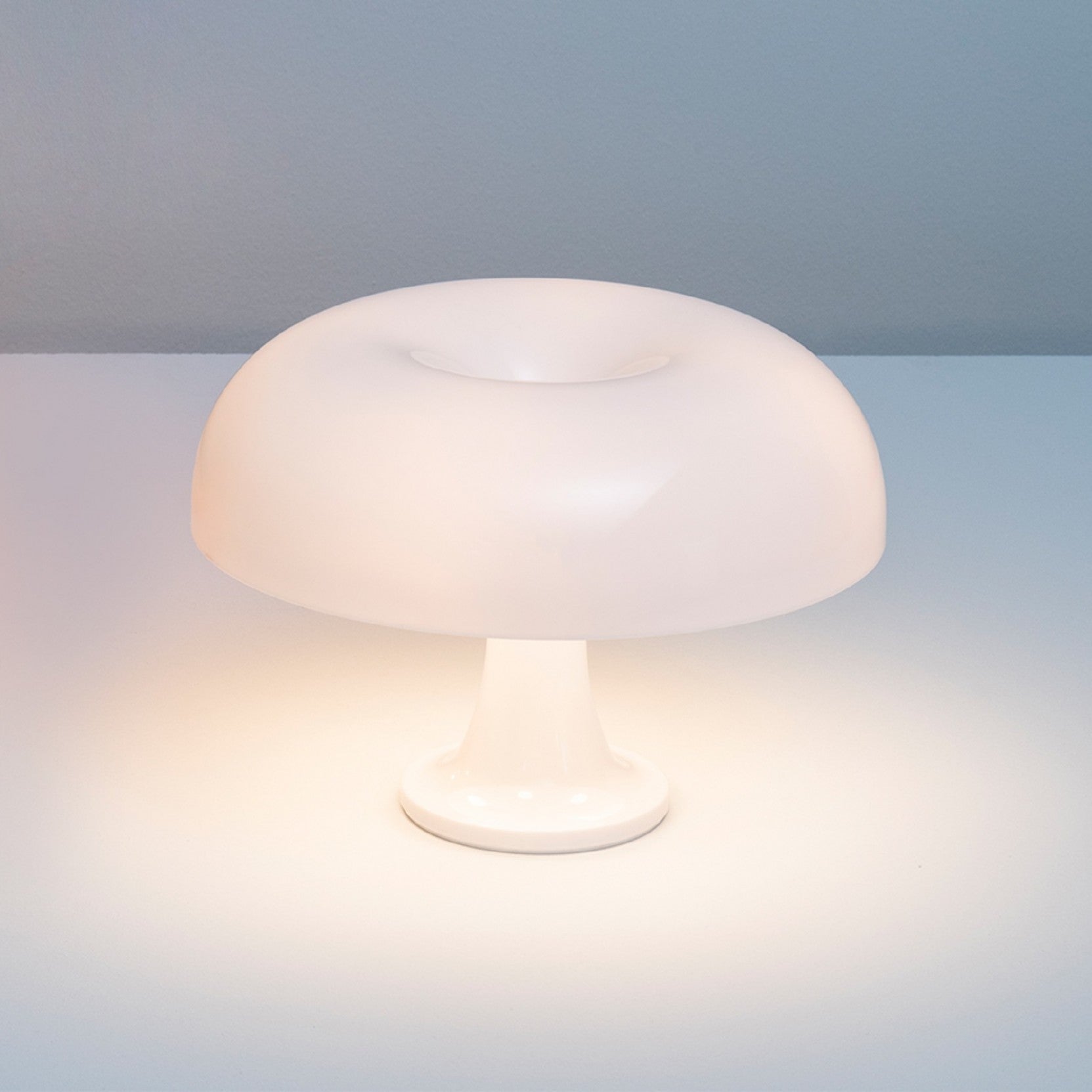 Nesso Table Lamp, White, E14, IP20
