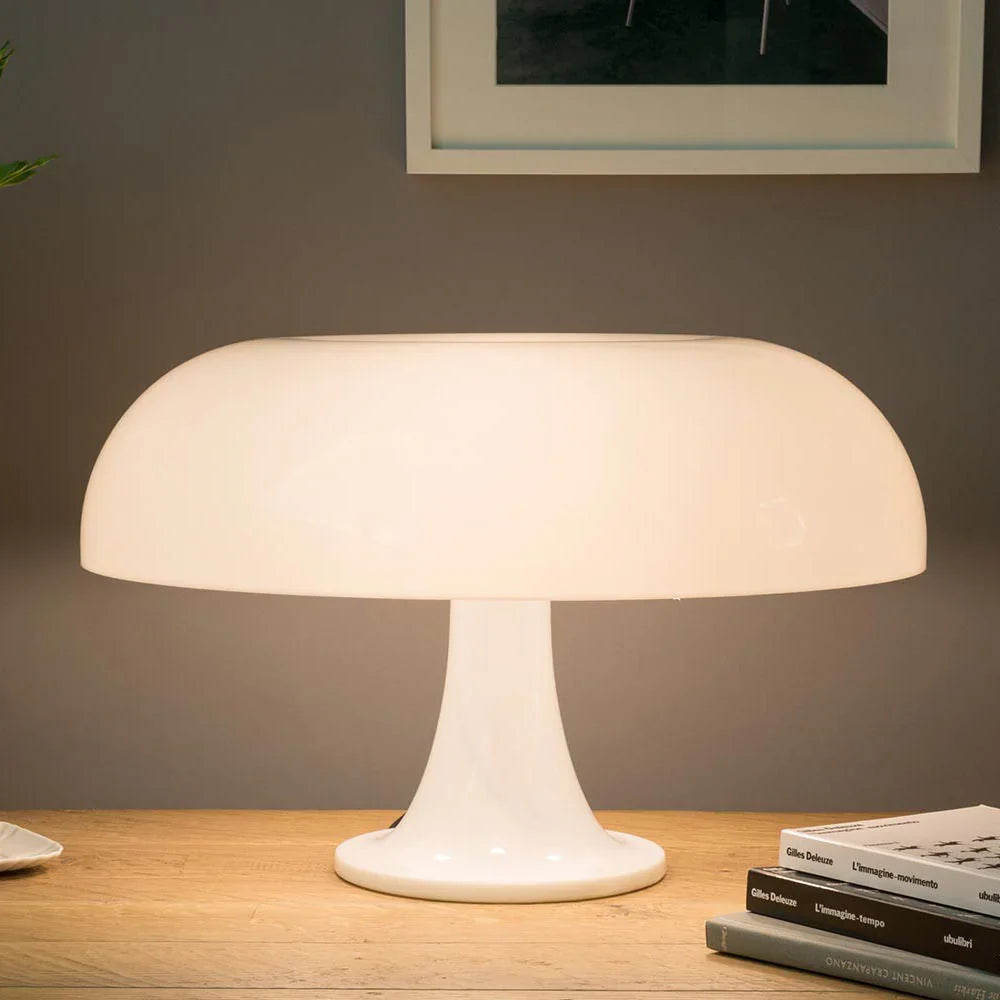Nesso Table Lamp, White, E14, IP20