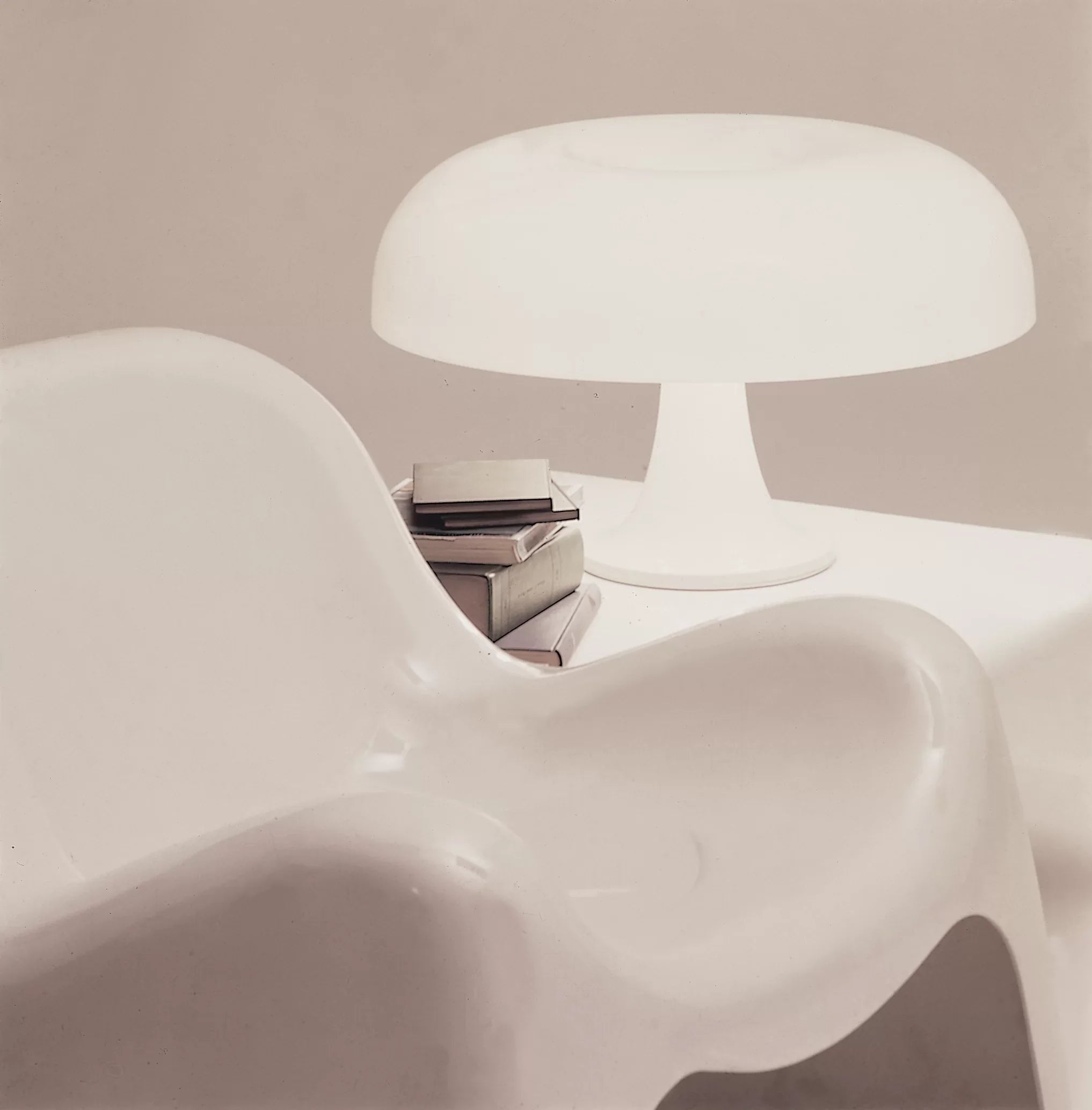 Nesso Table Lamp, White, E14, IP20