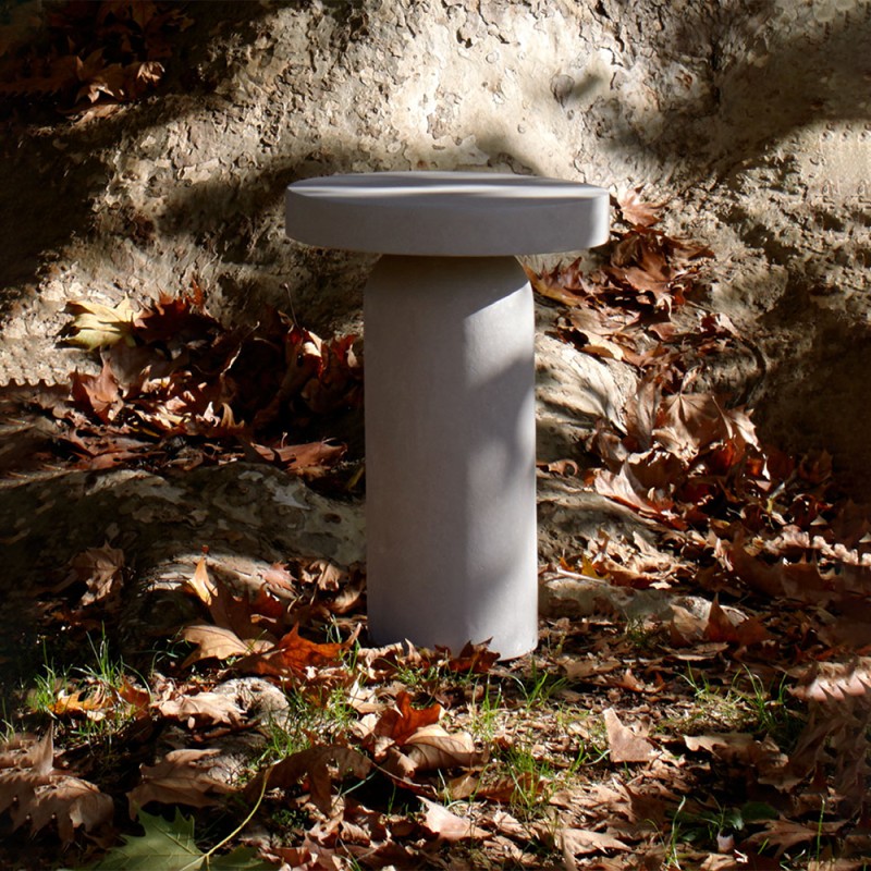 Nui Bollard, Concrete, LED, 14W, DALI Dim or On/Off, IP65