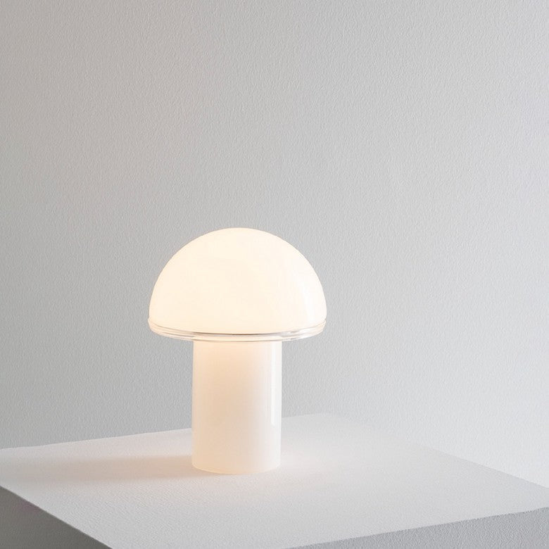 Onfale Table Lamp, IP20