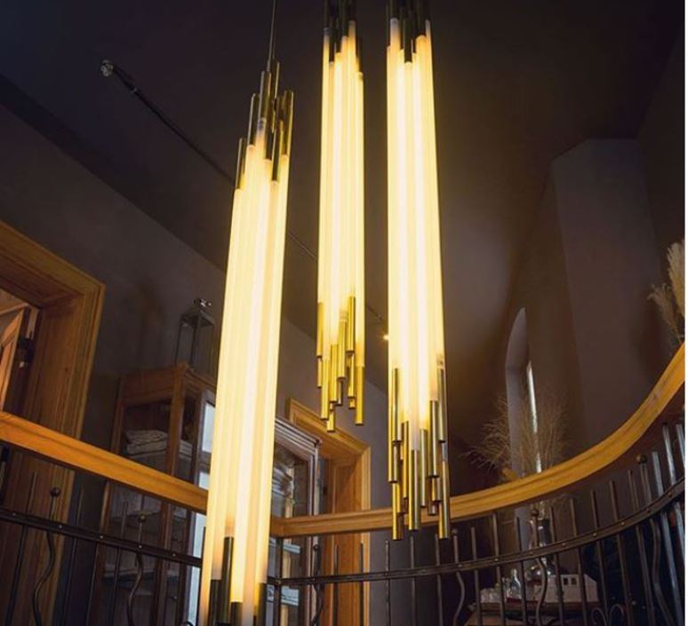 Org Pendant, Linear, Vertical, 1300 L, Gold, LED, Triac Dim, IP20