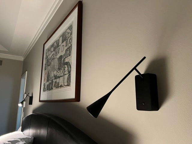 Skybell Wall, Adjustable, Black, LED, 4.2W, Thumbswitch and USB Port, IP20