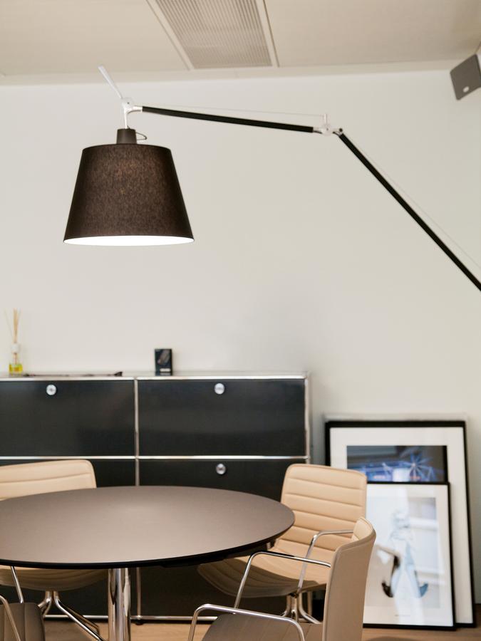 Tolomeo Wall, Mega, Black Shade, E27, IP20