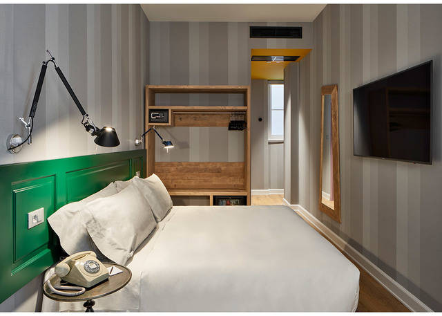 Tolomeo Wall, Micro, Red, E14, IP20