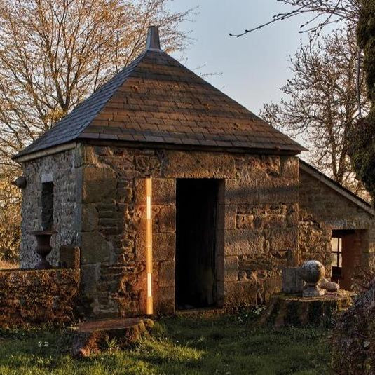 Tube 360 Wall, 162 cm, White, LED, Triac Dim, IP65