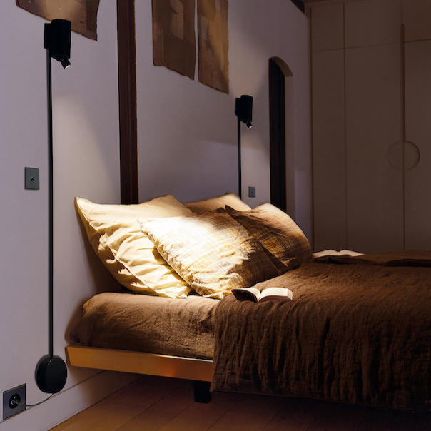 Vision Omni Adjustable Reading Wall, Black, LED, Thumbswitch Dim x2, Plug In, IP20