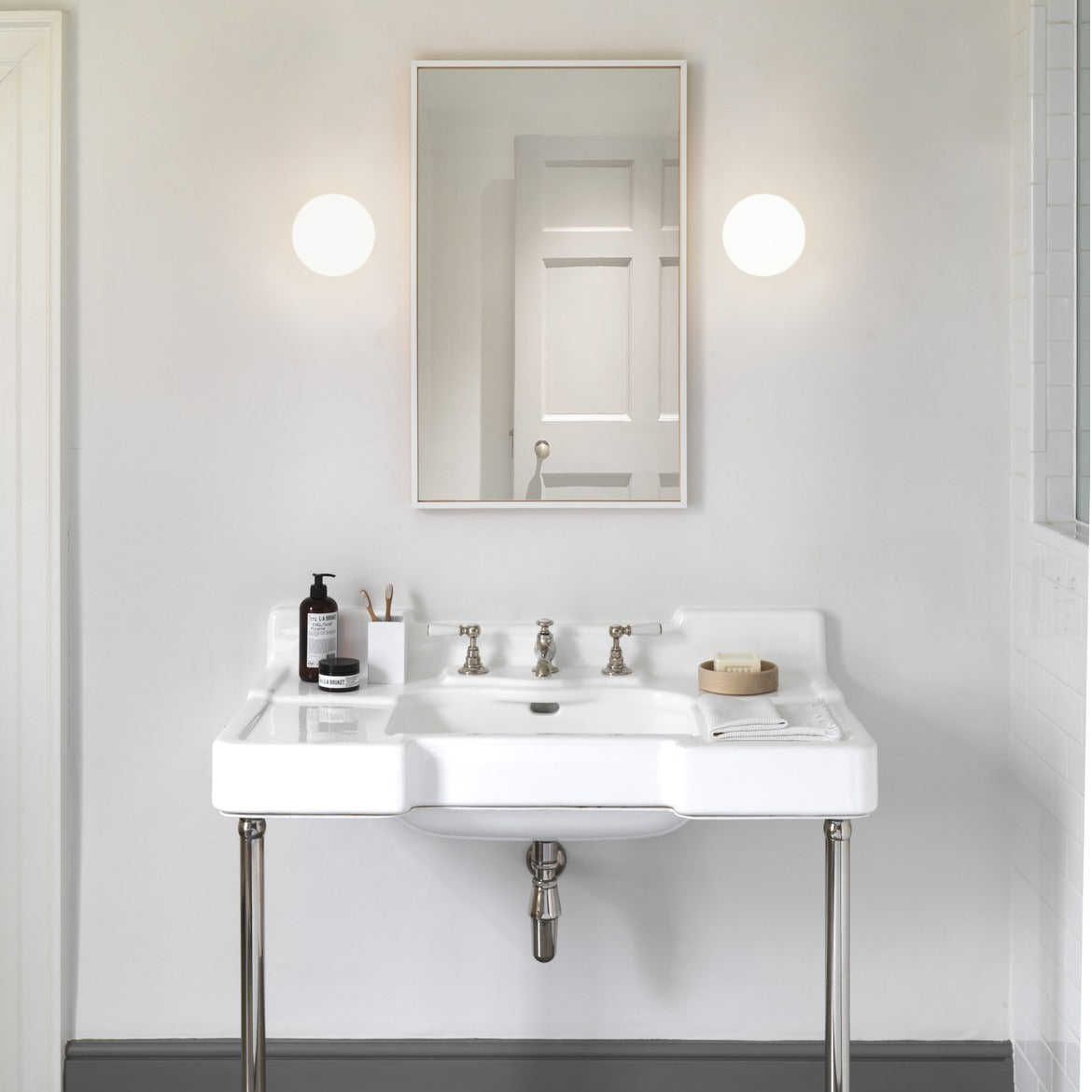 Zeppo Wall Light, Black, G9, IP44